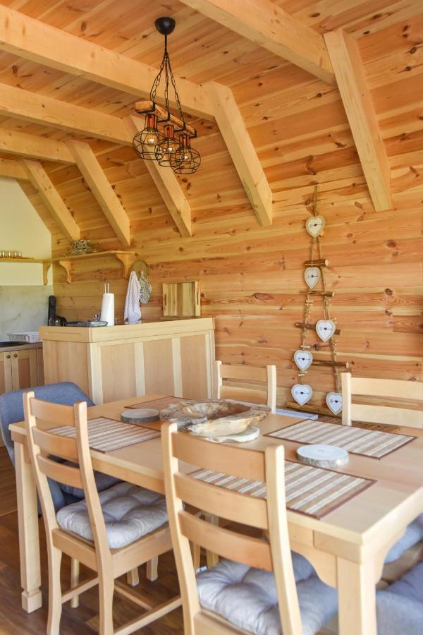 Guest House Max Жабляк Экстерьер фото